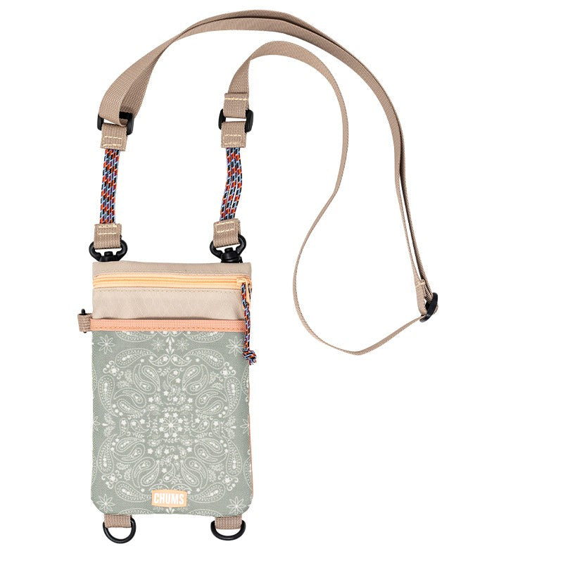 CHUMS &Rover Phone Tote Paisley – Bells water bottle and locks